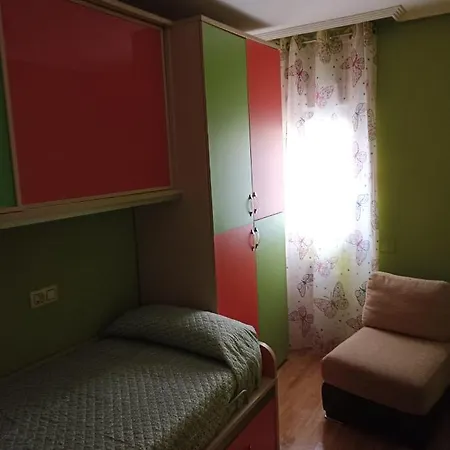 Apartmán Piso Yade En Oviedo, Proximo A Vegas Con Parking Y Wifi Oviedo