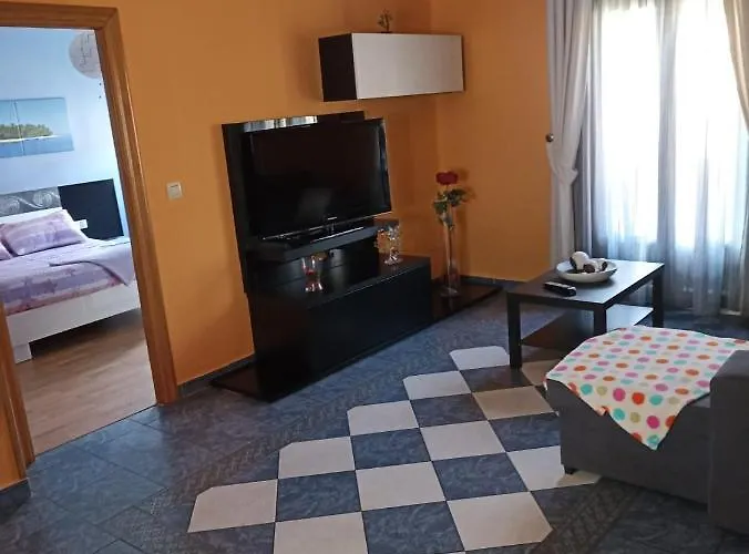 Piso Yade En Oviedo, Proximo A Vegas Con Parking Y Wifi *