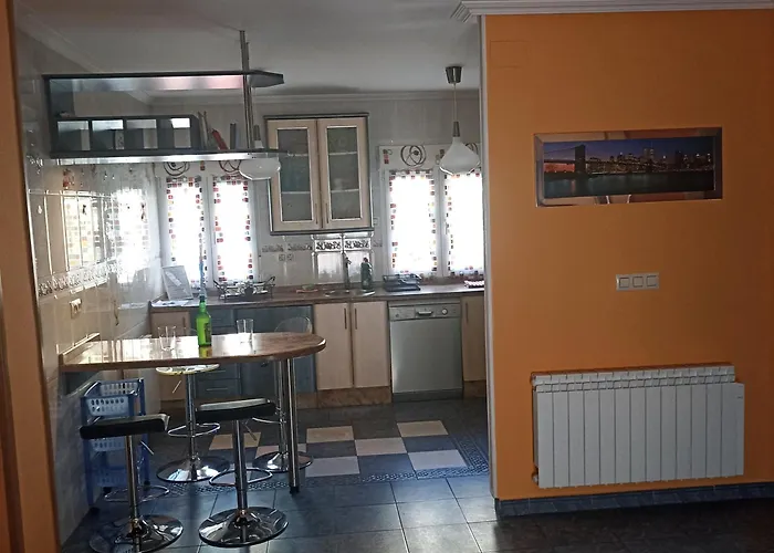 Apartamento Piso Yade En Oviedo, Próximo A Vegas Con Parking Y Wifi *